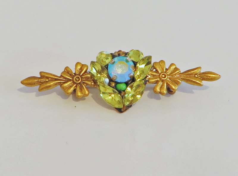 Bar Brooch